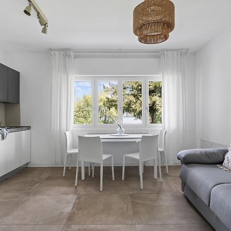 Casa Al Lago Di Tss' - Ampio Giardino Fronte Al Lago - Perfetto Per Famiglie E Gruppi A Calceranica Al Lago Buitenkant foto