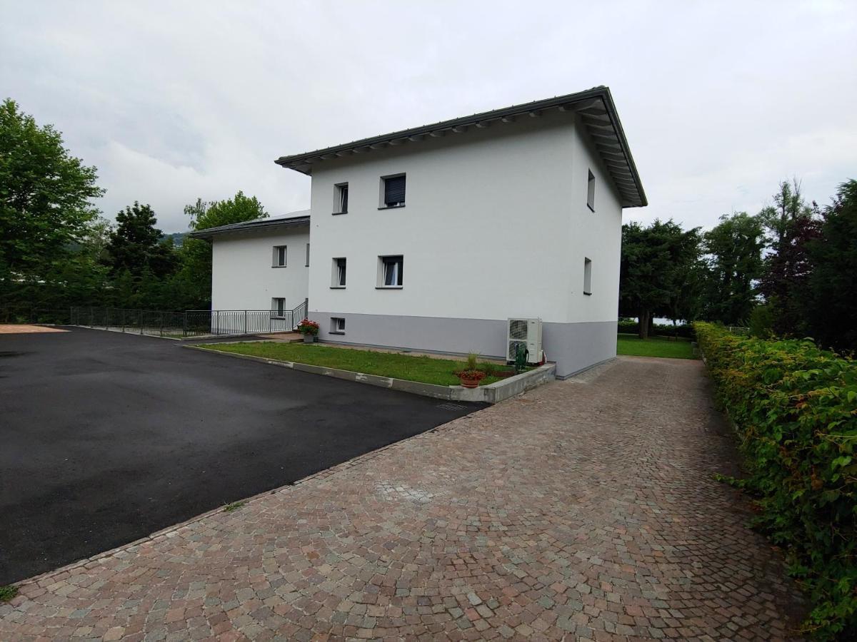 Casa Al Lago Di Tss' - Ampio Giardino Fronte Al Lago - Perfetto Per Famiglie E Gruppi A Calceranica Al Lago Buitenkant foto