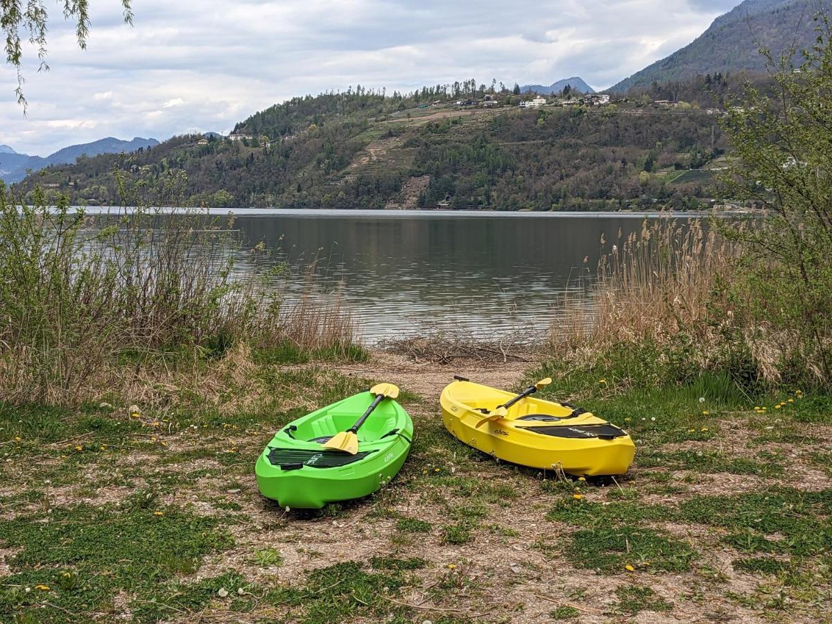 Casa Al Lago Di Tss' - Ampio Giardino Fronte Al Lago - Perfetto Per Famiglie E Gruppi A Calceranica Al Lago Buitenkant foto